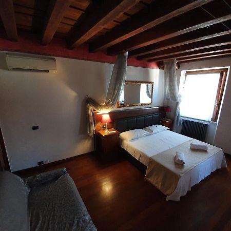 Mi Casa Es Tambien Tu Casa Vips Verona Bagian luar foto