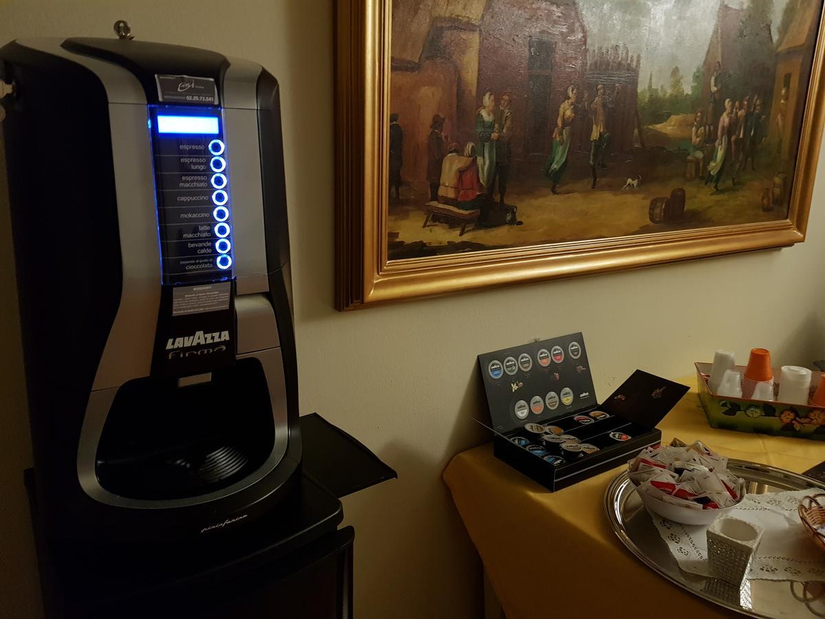 Mi Casa Es Tambien Tu Casa Vips Verona Bagian luar foto