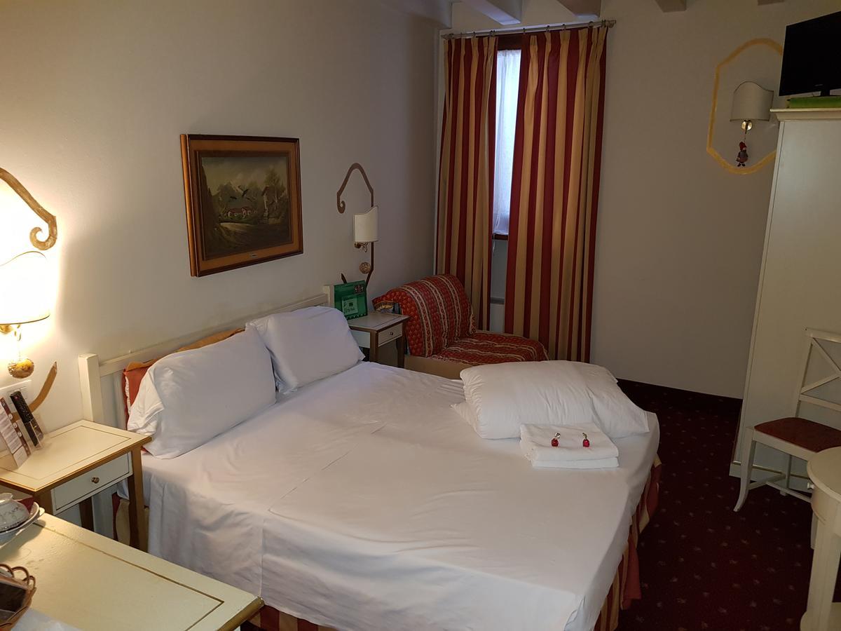 Mi Casa Es Tambien Tu Casa Vips Verona Bagian luar foto